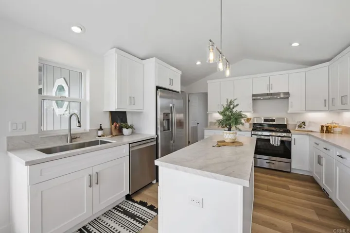 3432 Don Ortega Drive, Carlsbad, California 92010