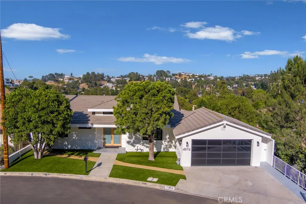 4976 Llano Drive, Woodland Hills, California 91364 home-pic-51