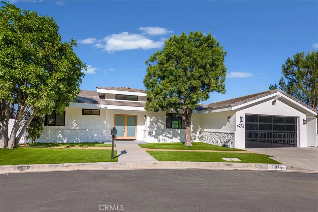 4976 Llano Drive, Woodland Hills, California 91364 home-pic-5