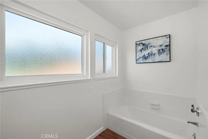 Separate soaking tub.