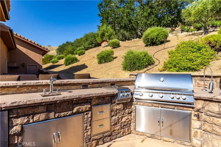 9942 Sunfish Circle, Paso Robles, California 93446