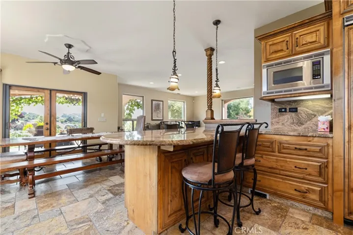 9942 Sunfish Circle, Paso Robles, California 93446