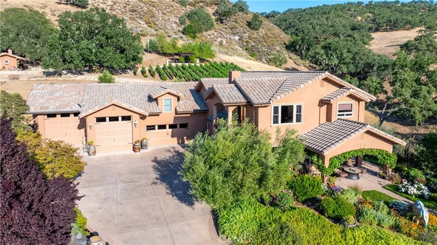 9942 Sunfish Circle, Paso Robles, California 93446