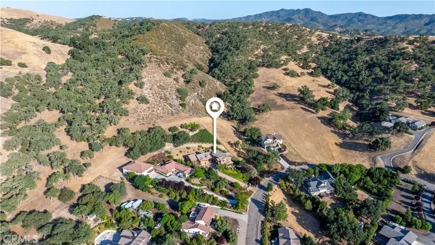 9942 Sunfish Circle, Paso Robles, California 93446