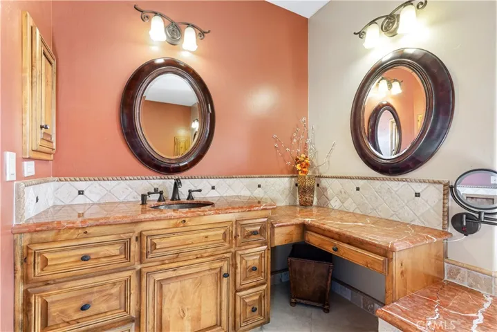 9942 Sunfish Circle, Paso Robles, California 93446