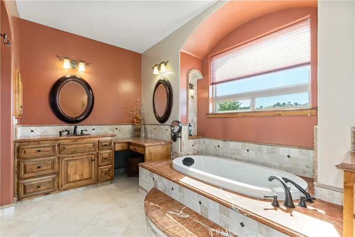 9942 Sunfish Circle, Paso Robles, California 93446