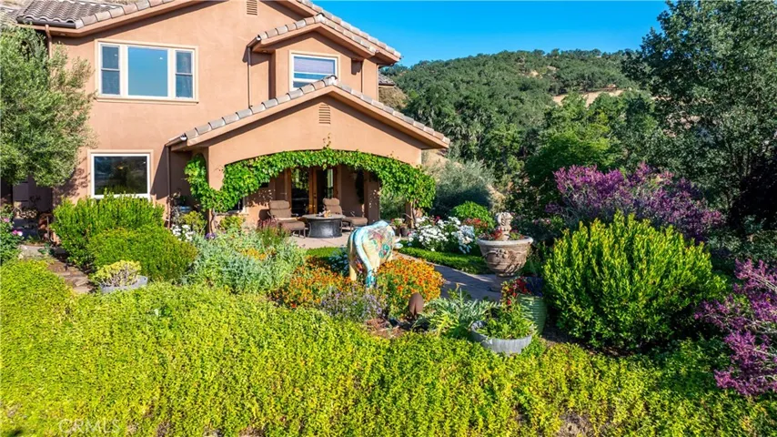 9942 Sunfish Circle, Paso Robles, California 93446