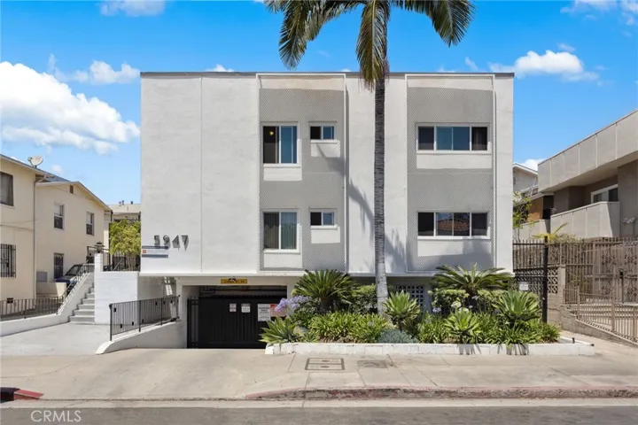 5947 Carlton Way, Los Angeles, California 90028