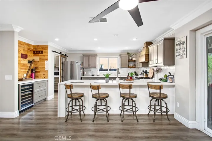 23381 White Oak Lane, Murrieta, California 92562