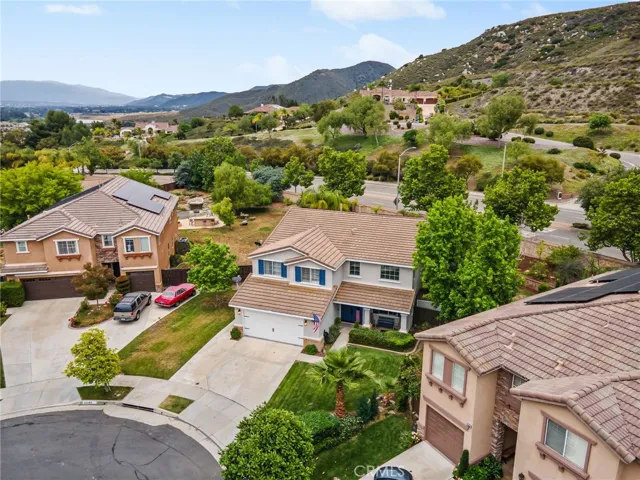 23381 White Oak Lane, Murrieta, California 92562