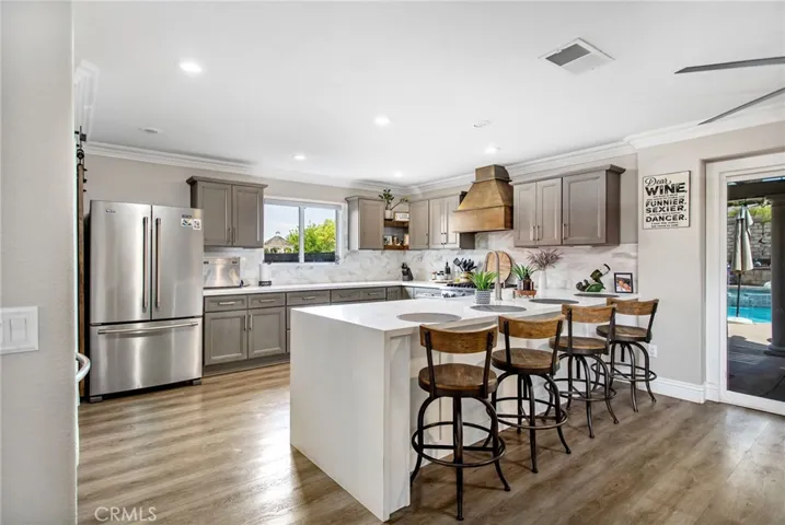 23381 White Oak Lane, Murrieta, California 92562