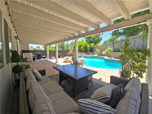23381 White Oak Lane, Murrieta, California 92562