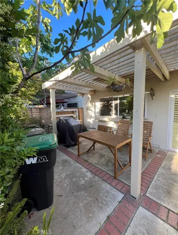 9 Oak Tree Lane, Irvine, California 92612