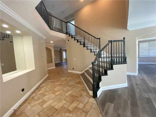 13665 Heatherwood Drive, Eastvale, California 92880