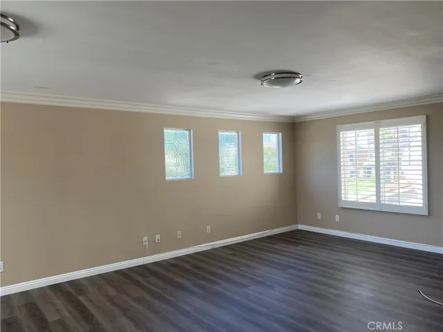 13665 Heatherwood Drive, Eastvale, California 92880
