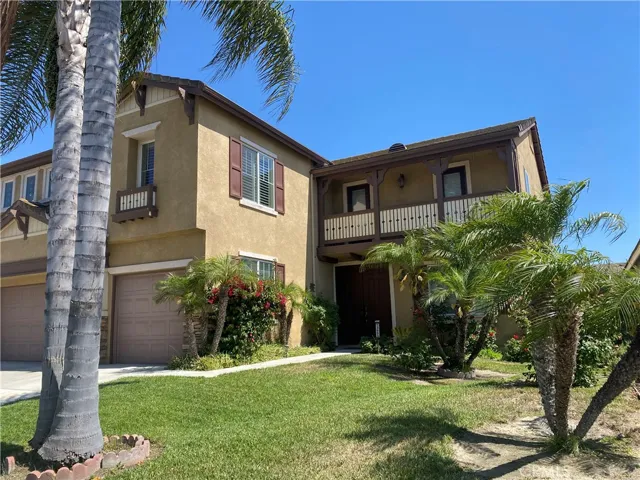 13665 Heatherwood Drive, Eastvale, California 92880