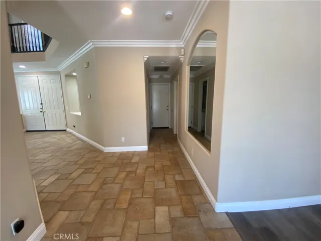 13665 Heatherwood Drive, Eastvale, California 92880