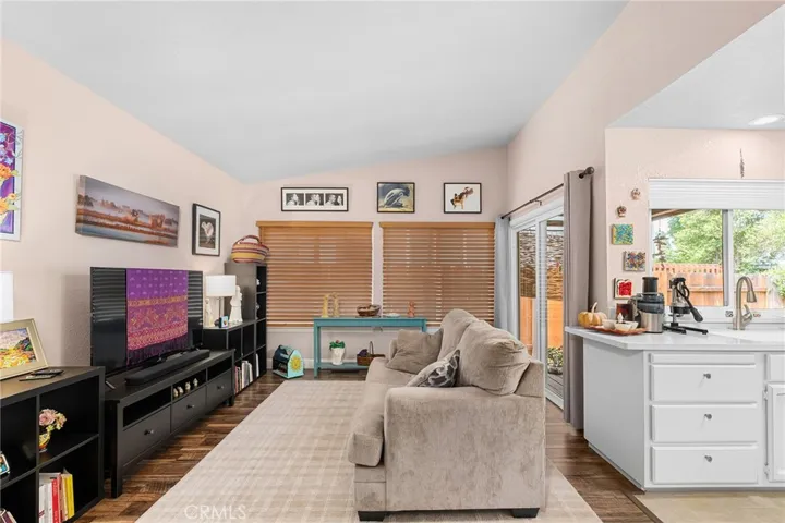 11 Tilden Lane, Chico, California 95928