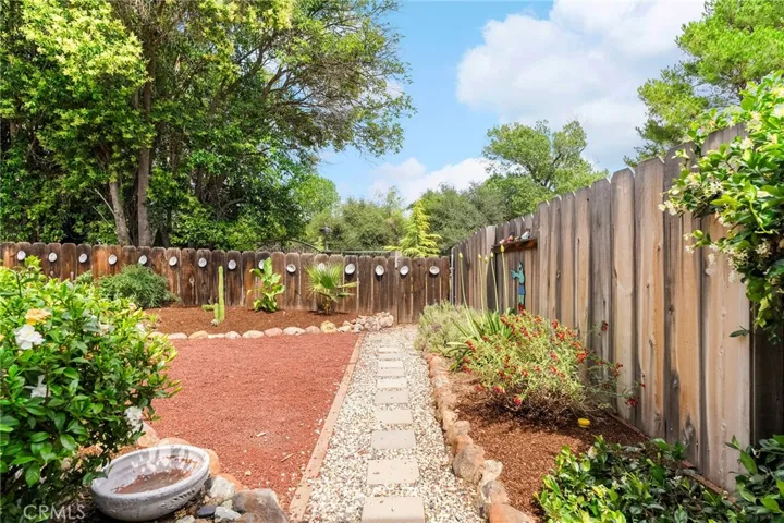 11 Tilden Lane, Chico, California 95928