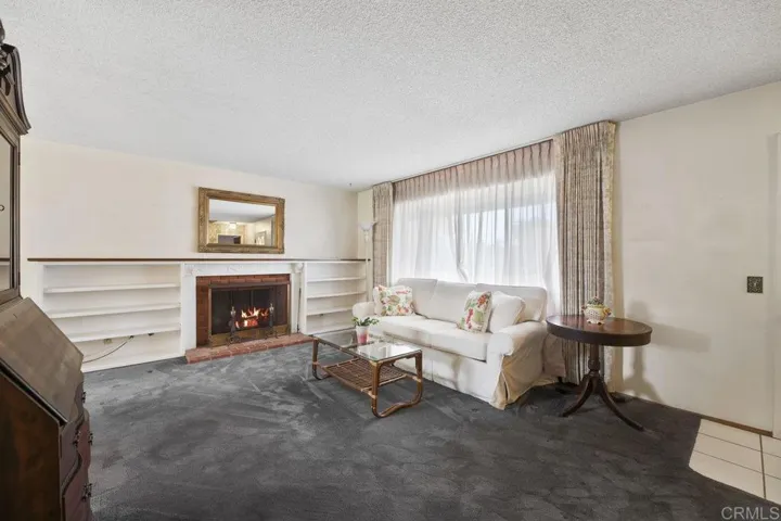 1113 Camino Del Sol Circle, Carlsbad, California 92008