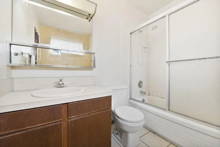 1113 Camino Del Sol Circle, Carlsbad, California 92008