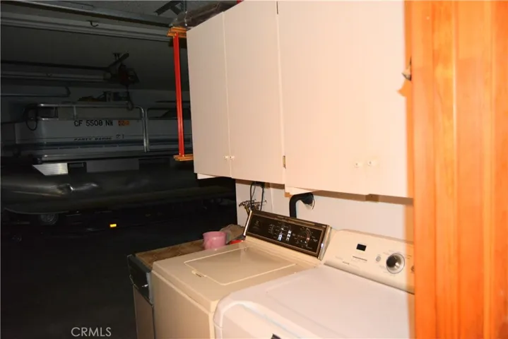 laundry in garage