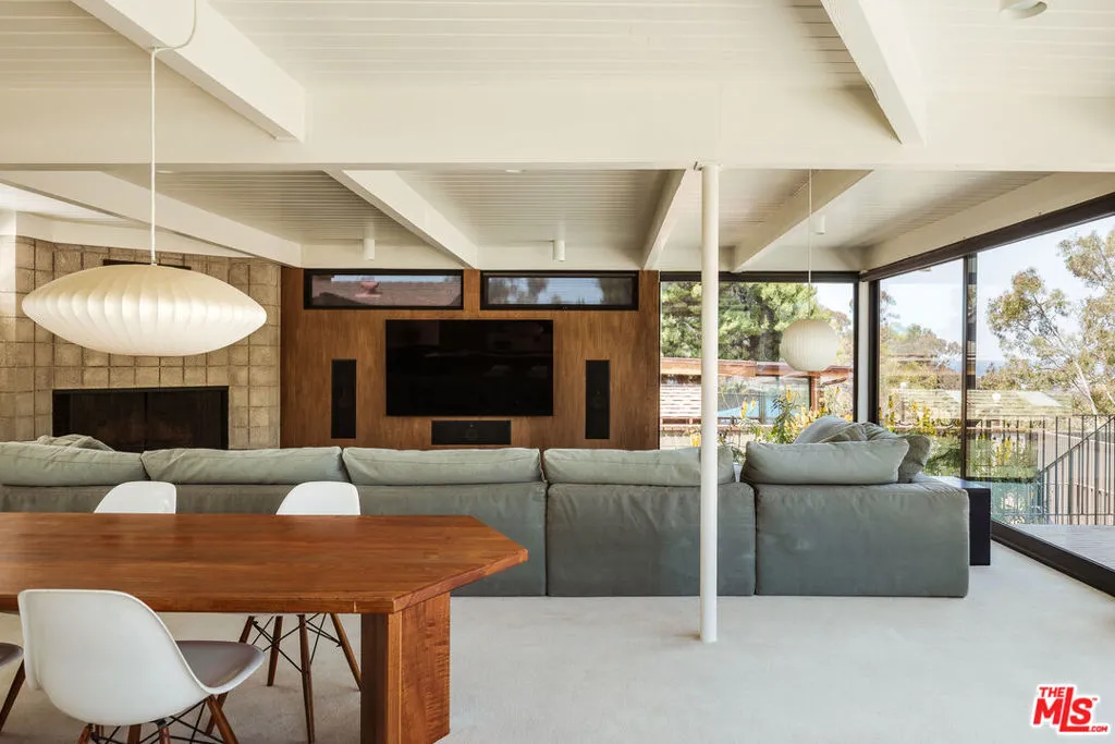 26591 Via California, Dana Point, California 92624 home-pic-13