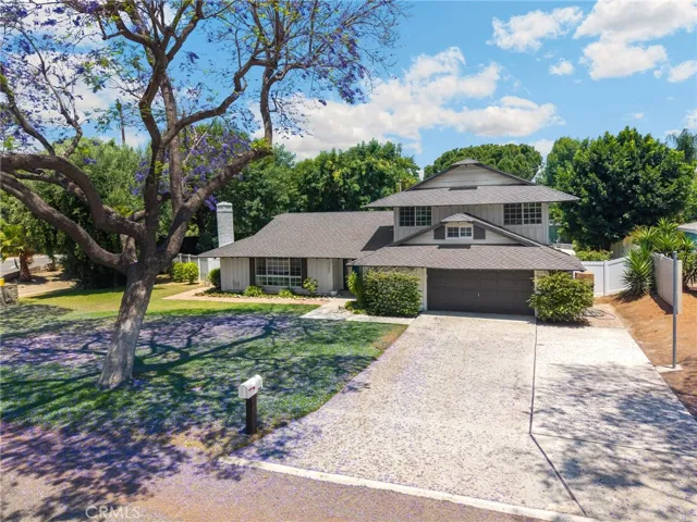 ample parking, RV potential