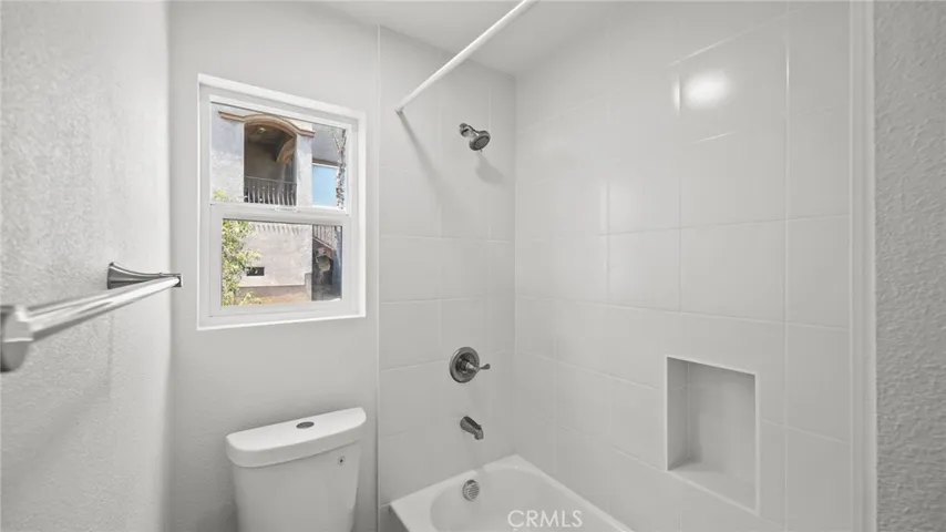 OWNERS ENSUITE