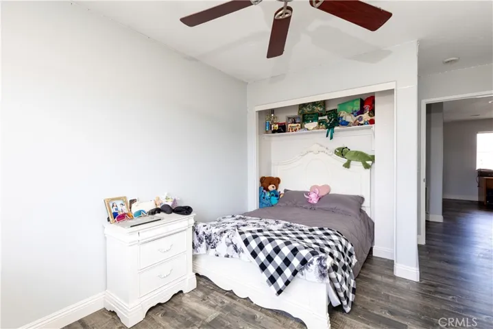 7547 Walnut Grove Avenue, Eastvale, California 92880