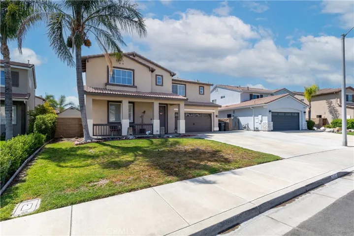 7547 Walnut Grove Avenue, Eastvale, California 92880
