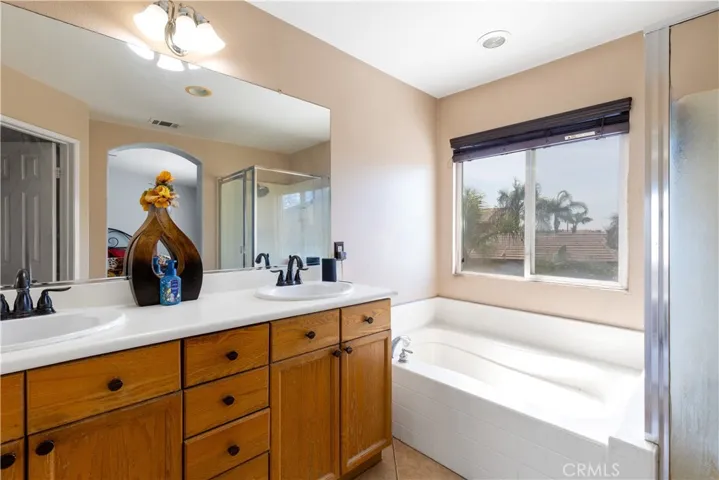 7547 Walnut Grove Avenue, Eastvale, California 92880