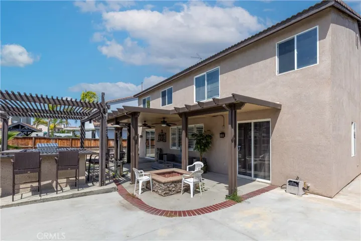 7547 Walnut Grove Avenue, Eastvale, California 92880