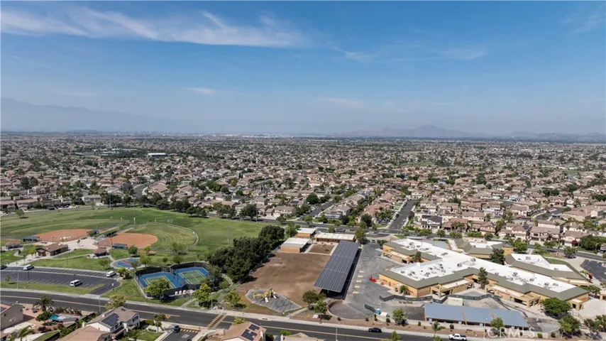 7547 Walnut Grove Avenue, Eastvale, California 92880