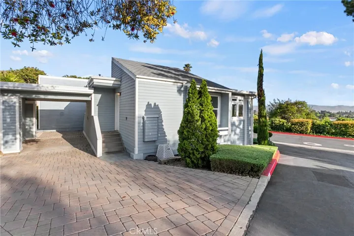 2892 Los Feliz Court 37, San Luis Obispo, California 93401
