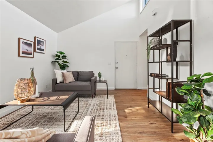 2892 Los Feliz Court 37, San Luis Obispo, California 93401