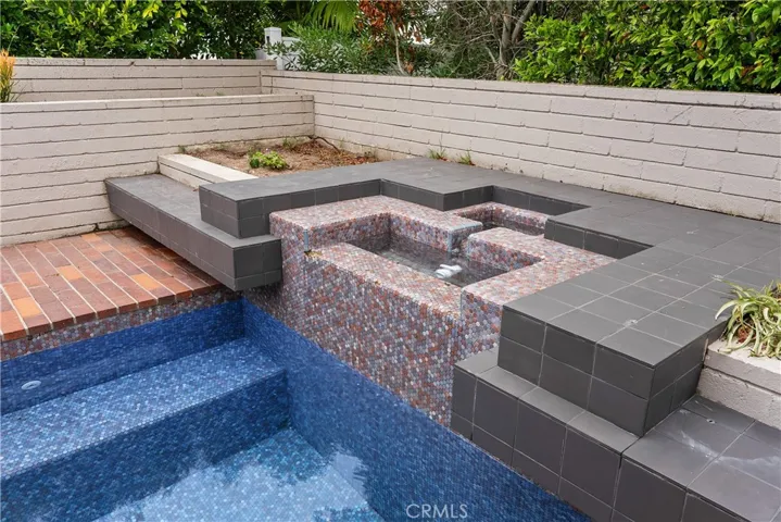 233 Calle Campesino, San Clemente, California 92672