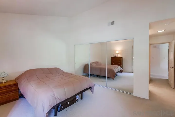 12006 Caminito Campana, San Diego, California 92128
