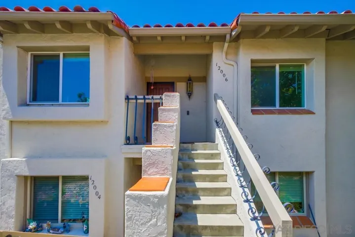 12006 Caminito Campana, San Diego, California 92128