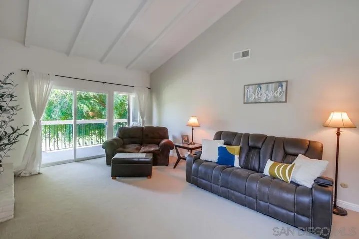 12006 Caminito Campana, San Diego, California 92128