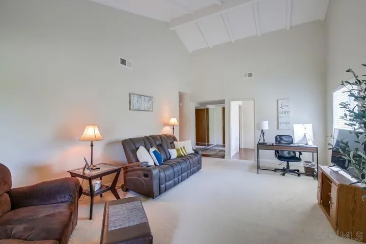 12006 Caminito Campana, San Diego, California 92128