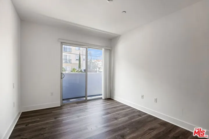 1301 Brockton Avenue Ph3, Los Angeles, California 90025