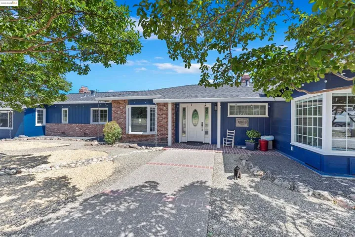 1000 Buchanan Rd, Pittsburg, California 94565