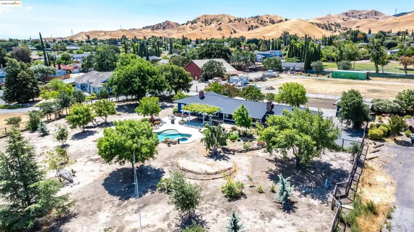 1000 Buchanan Rd, Pittsburg, California 94565