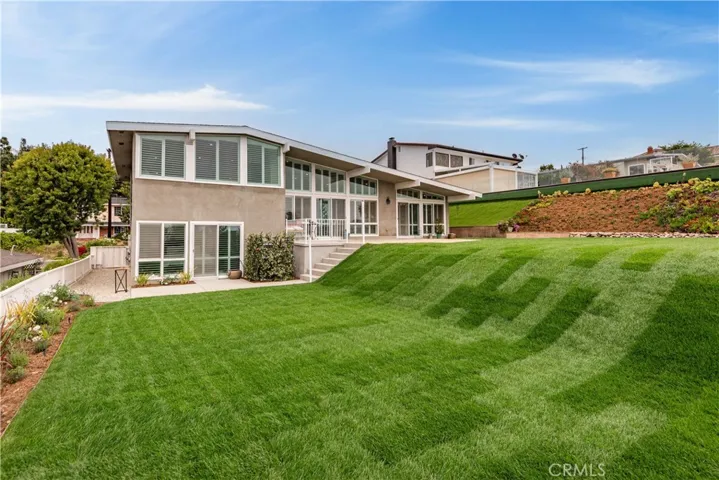 28433 Cedarbluff Drive, Rancho Palos Verdes, California 90275