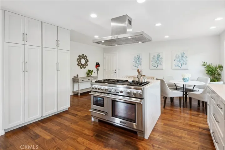 28433 Cedarbluff Drive, Rancho Palos Verdes, California 90275