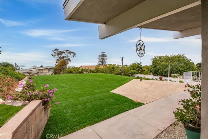 28433 Cedarbluff Drive, Rancho Palos Verdes, California 90275