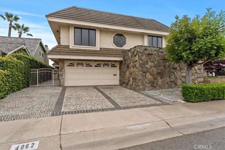 4062 Figaro Circle, Huntington Beach, California 92649