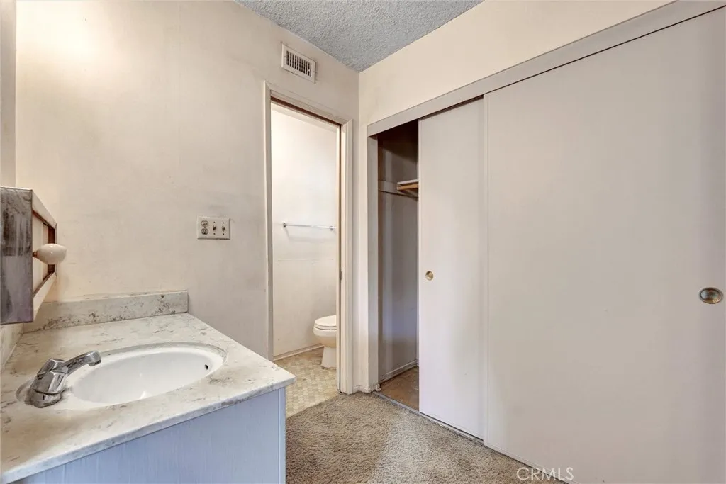 8720 Mulberry Drive, Sunland, California 91040 home-pic-21