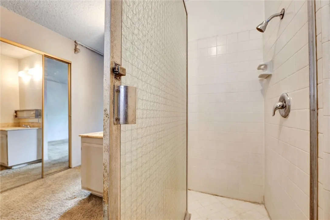 8720 Mulberry Drive, Sunland, California 91040 home-pic-22